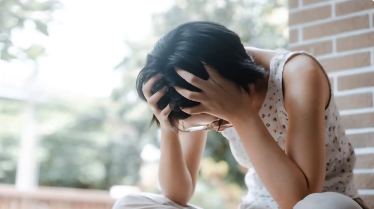 PROVÉRBIOS 25:24 E A REALIDADE DAS RELAÇÕES ABUSIVAS