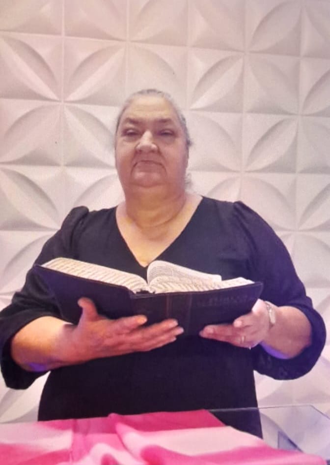 CRISTO É SUA FORÇA