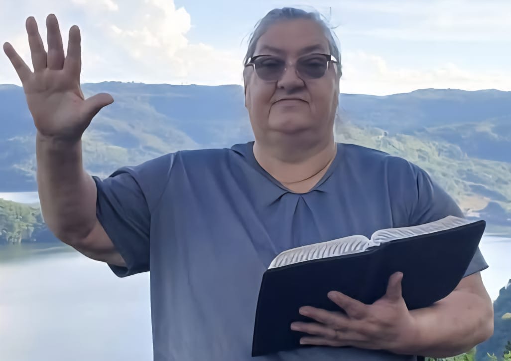 GRAÇA E PAZ VOS SEJAM MULTIPLICADAS