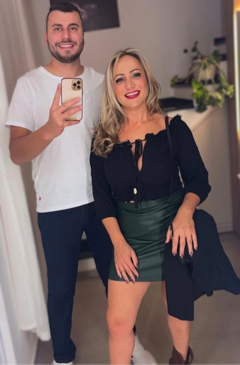 Homenagem de Michele para João