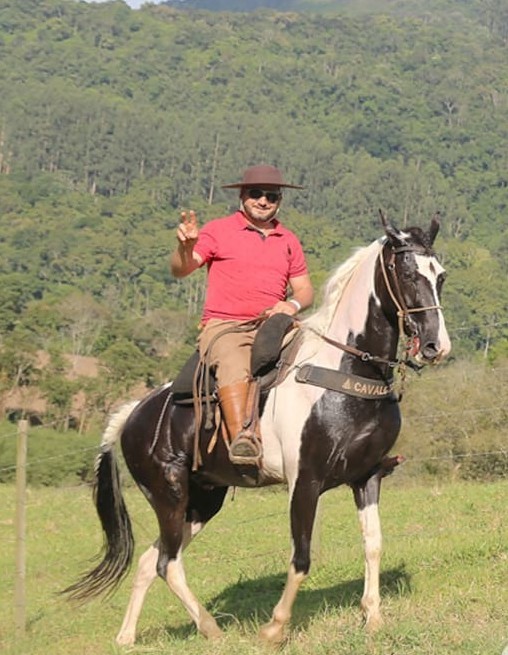 Um homem trabalhador, de fé e coração generoso, celebrado por toda a família Souza